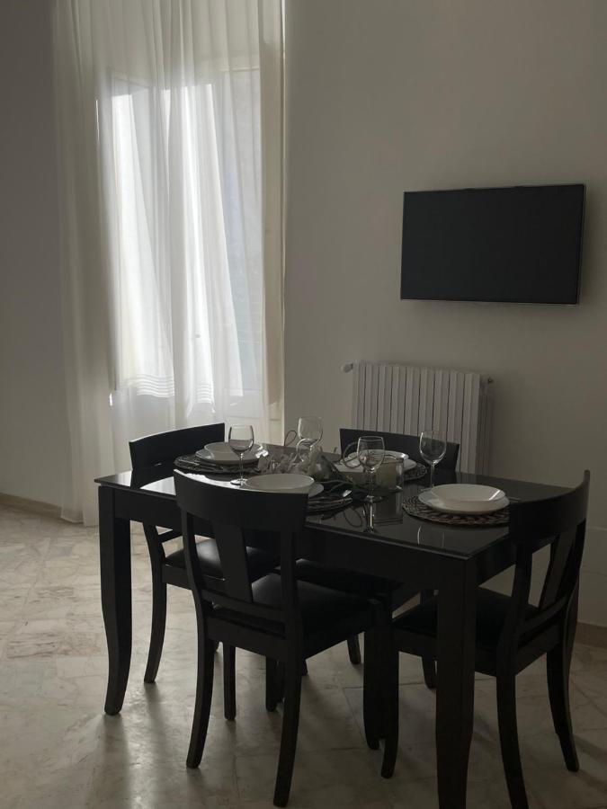 Suite 22 Bari Bagian luar foto