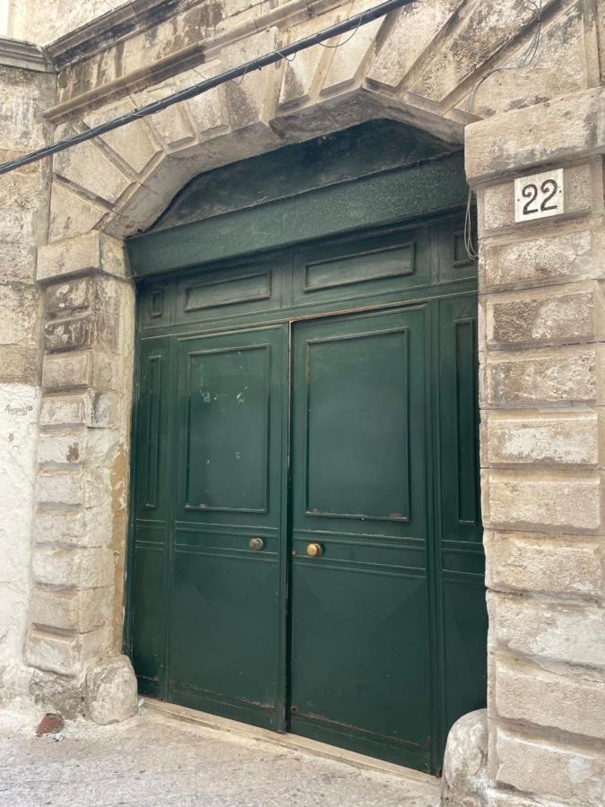 Suite 22 Bari Bagian luar foto