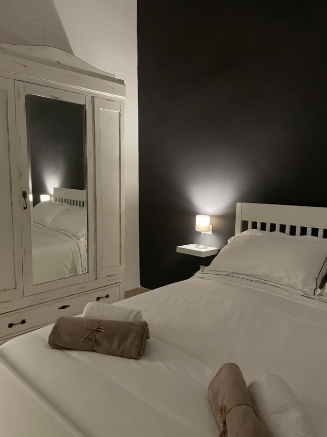Suite 22 Bari Bagian luar foto